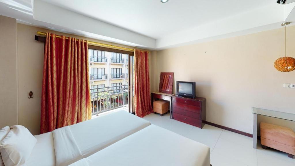 The Aroma'S Of Bali Hotel & Residence Legian Exterior foto