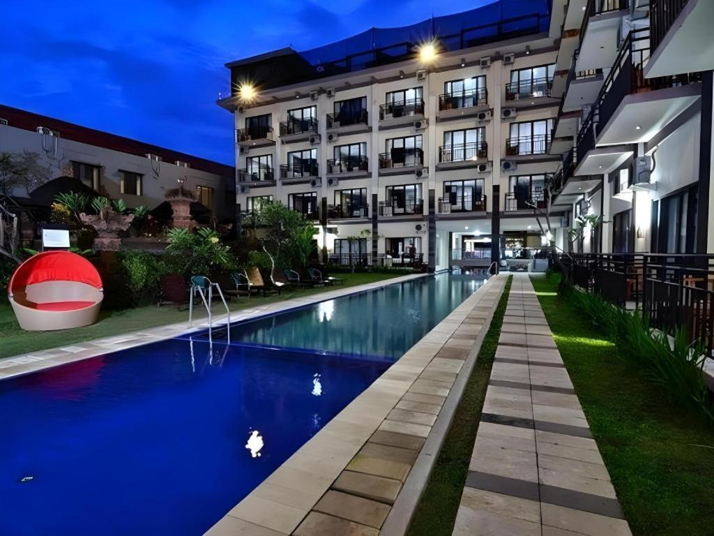 The Aroma'S Of Bali Hotel & Residence Legian Exterior foto