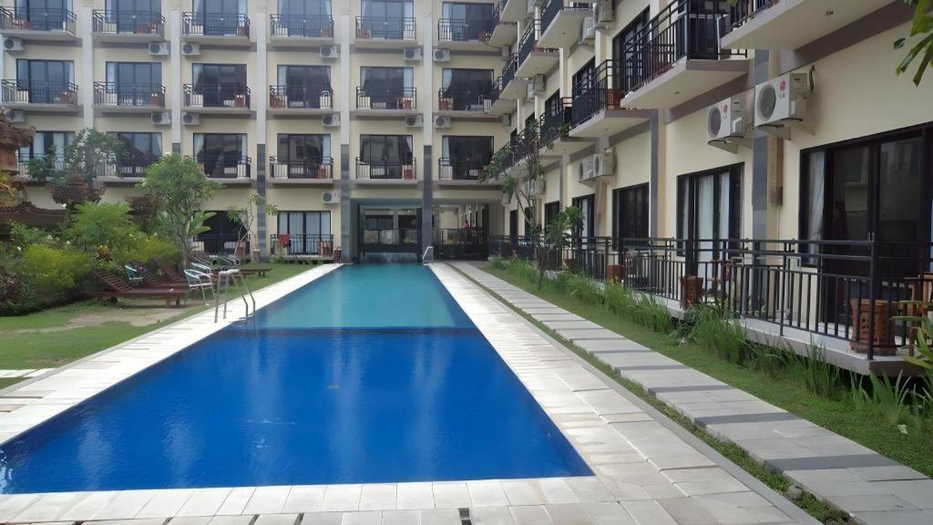 The Aroma'S Of Bali Hotel & Residence Legian Exterior foto